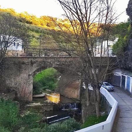 Setenil De Las BodegasCasa Cueva La Tosca别墅 外观 照片